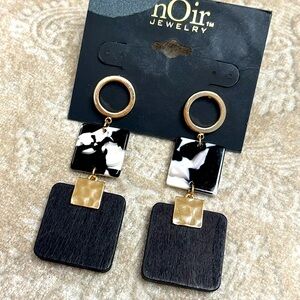 Brand New nOir Multilayer Square Acrylic Marble Black White Drop Earrings
